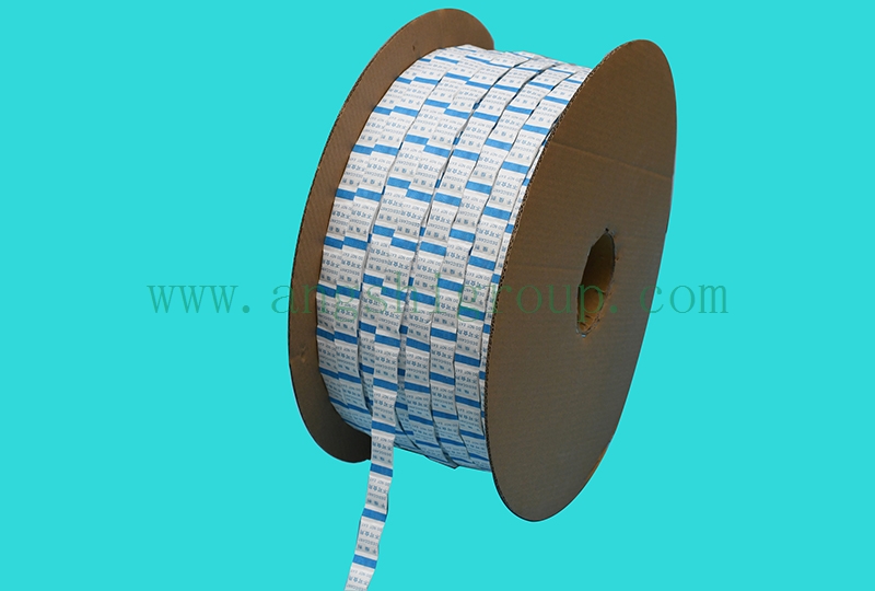 0.5gt(y)ßo(w) 1.7*3.4(cm)